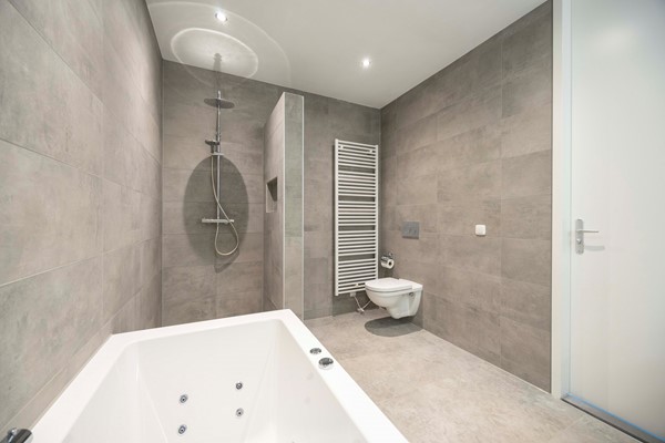 Medium property photo - Amaliastraat 12, 4711 SK St. Willebrord